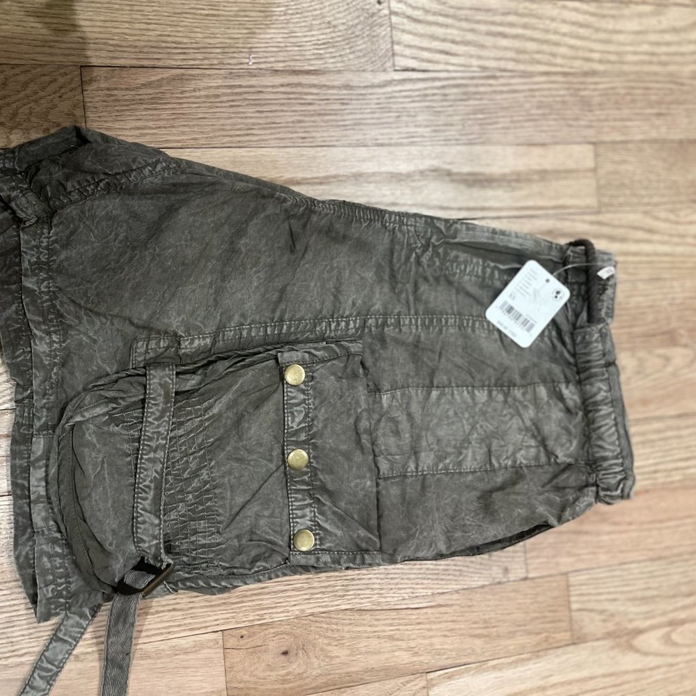 Free People Moon Bay Parachute Shorts In Army Size XS - Picture 9 of 9